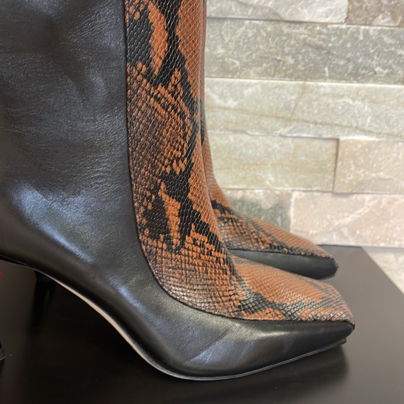 Jimmy Choo Mabyn 85 Leather Heeled Knee-High Boots - Picture 9 of 17